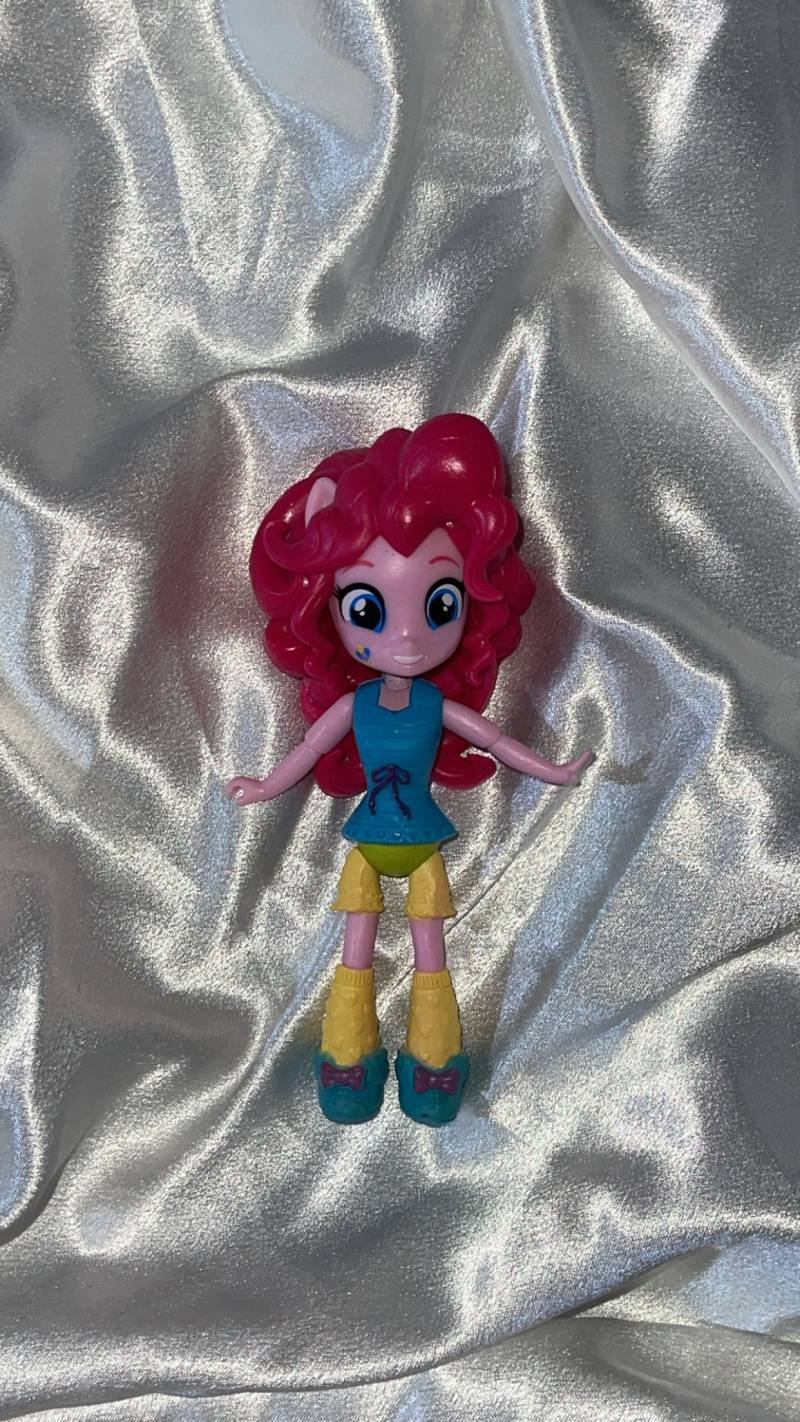 مجسم بنكي باي